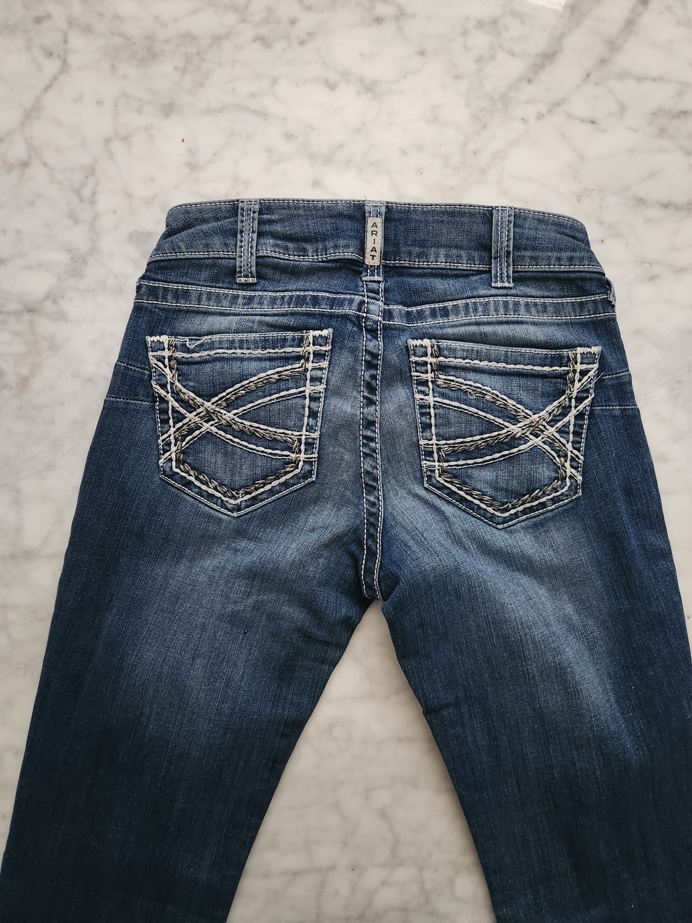 Ariat Women's Medium Blue Skinny Jeans with Contrast Stitching